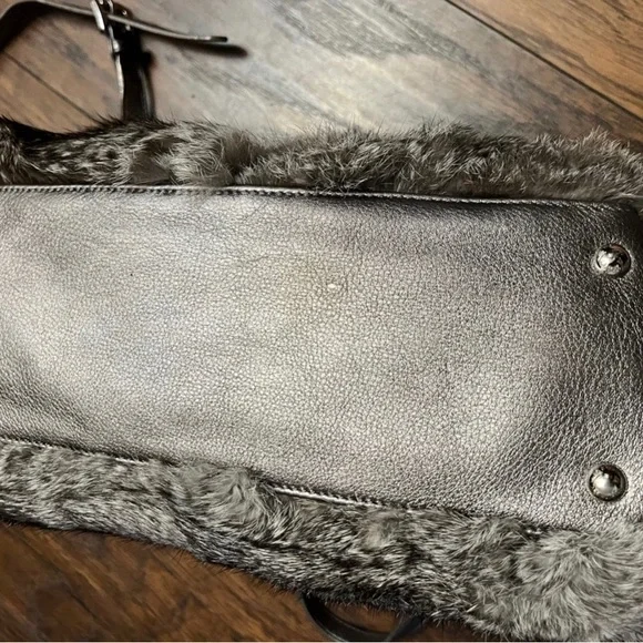 Michael Kors REAL Rabbit Fur crossbody and handbag barrel purse brown (LIKE NEW)